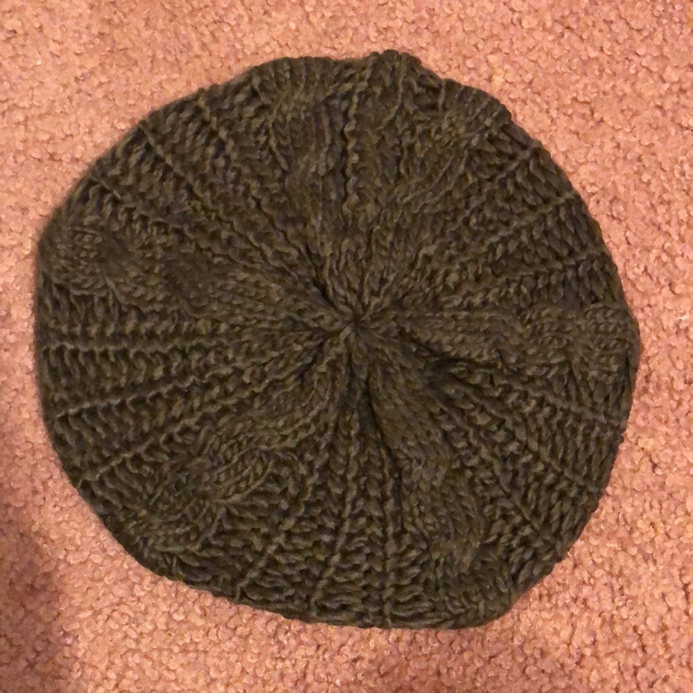 Beautiful Brown🥳HP🥳Beret Style Hat